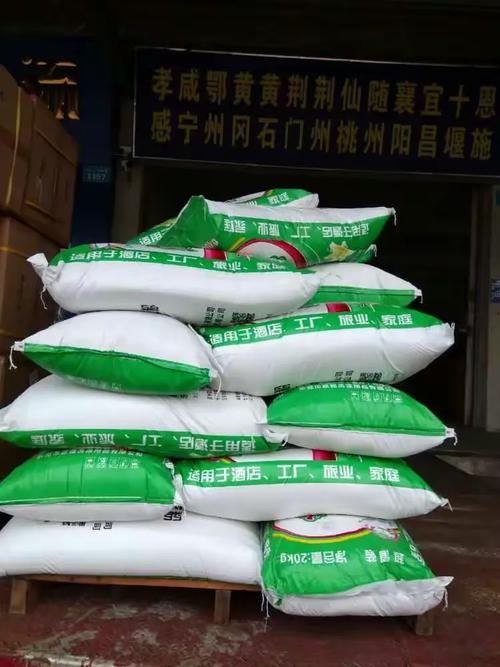 东莞市漂强洗涤用品,专业生产经营洗衣粉,洗洁精,洗衣液,沐浴